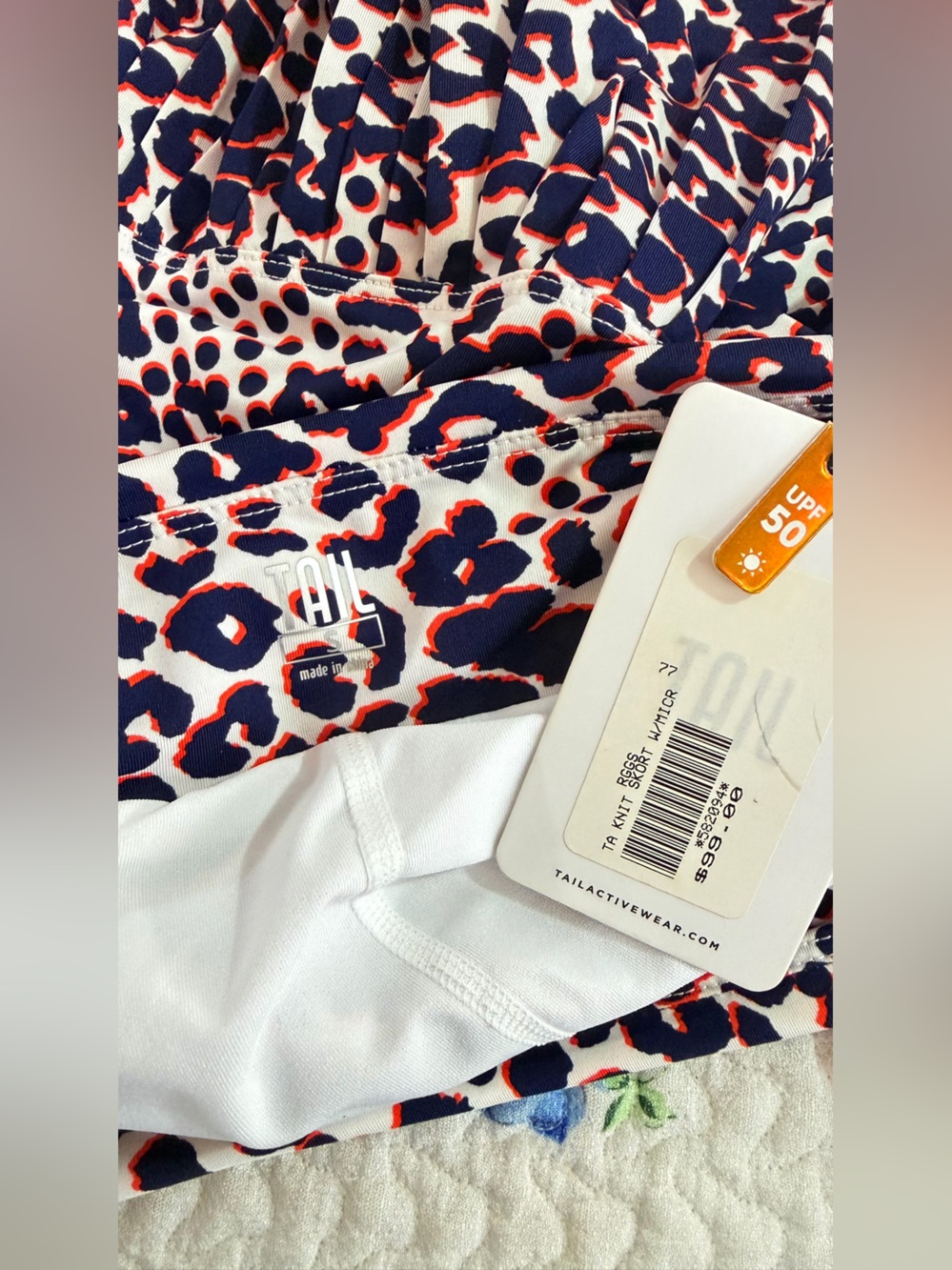 Tail NWT UPF 50 Cheetah Dot Micro Pleats Tennis Golf Skort Size S - Picture 10 of 10